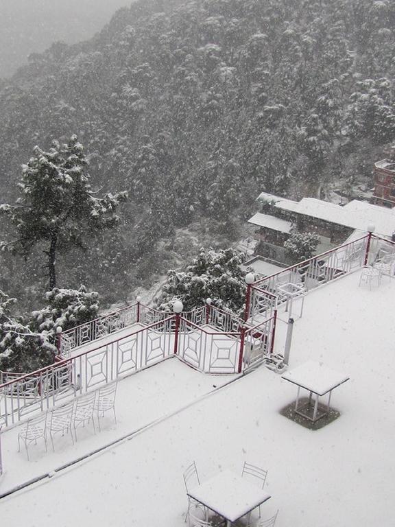 Hotel Deodar Villa Dharamshala Eksteriør bilde